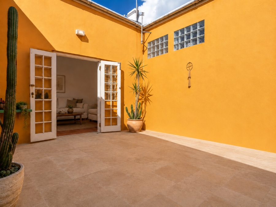 3 Bedroom Property for Sale in Woodstock Western Cape